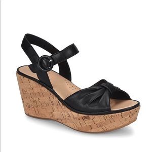 ONO Leather Wedges